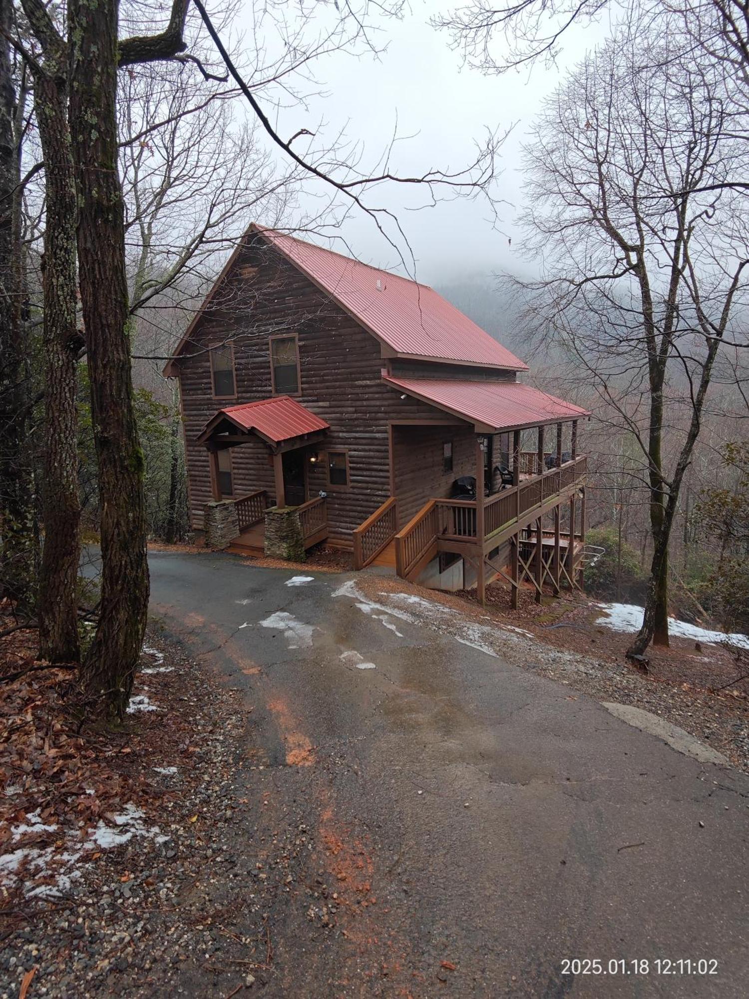 Red Roof Retreat Βίλα Κλίβελαντ Εξωτερικό φωτογραφία